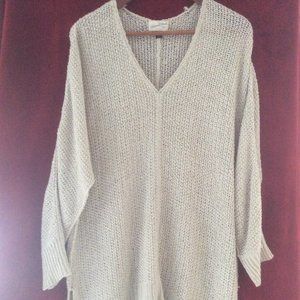 Tan knit sweater. XXL